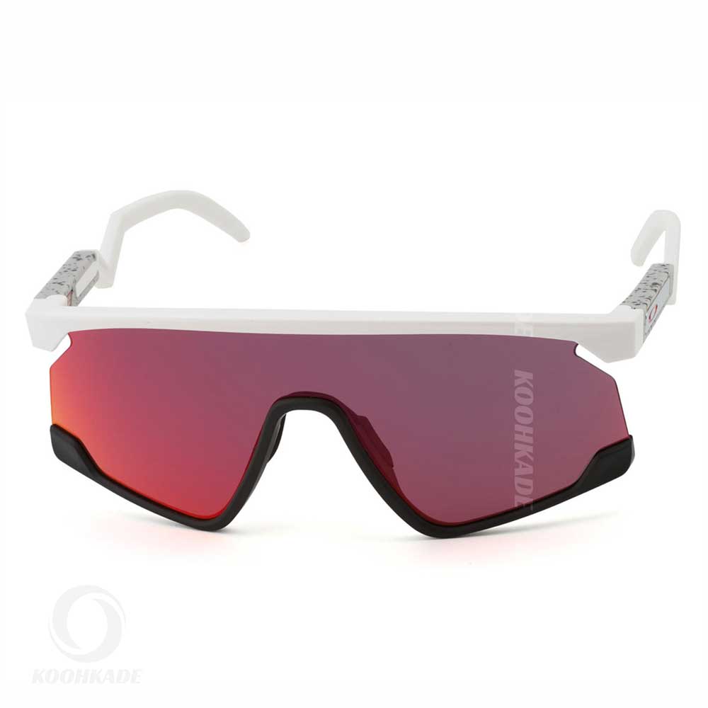 عینک اوکلی 3 لنز OAKLEY BXTR WHITE | عینک آفتابی | عینک دودی | عینک ورزشی | عینک کوهنوردی | خرید عینک آفتابی | قیمت عینک دودی | عینک اقساطی | عینک مردانه | عینک زنانه | عینک جدید | عینک اورجینال | عینک اصل | عینک لنز